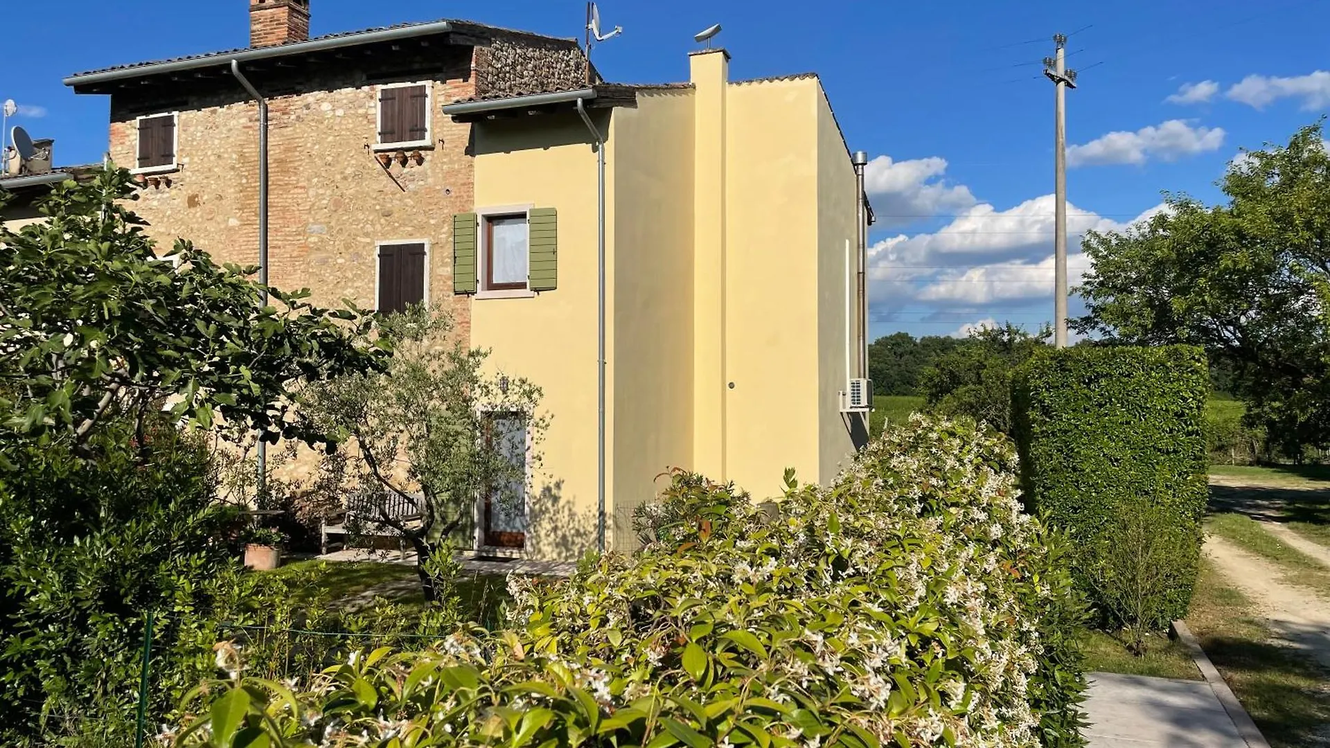 Casa Carlotte - Lago Di Garda لاتيزي